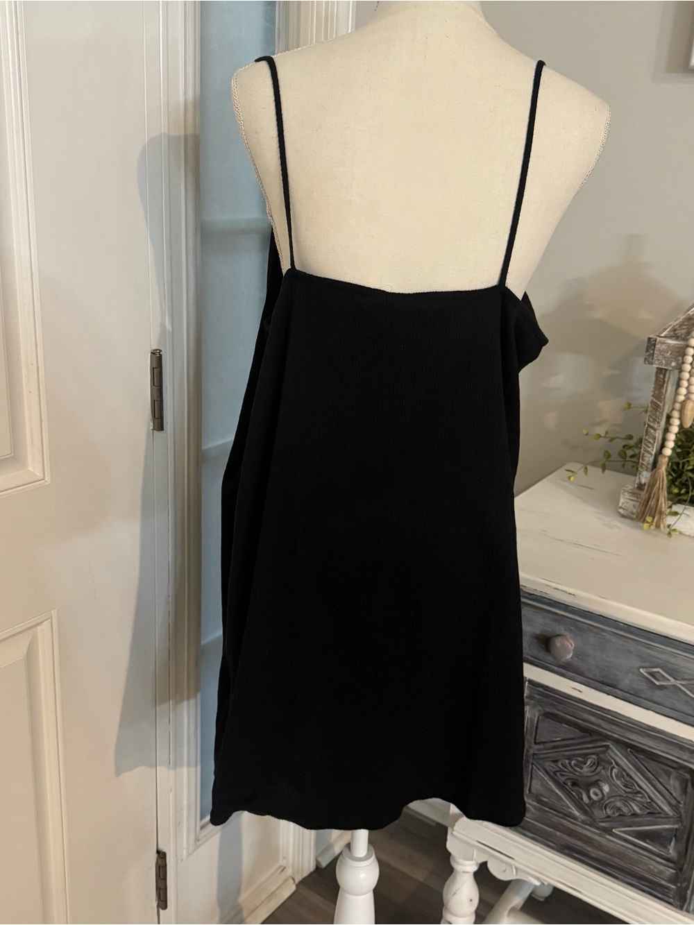 Ninexis Black Mini Slip Dress – Size 2X - Picture 3 of 6
